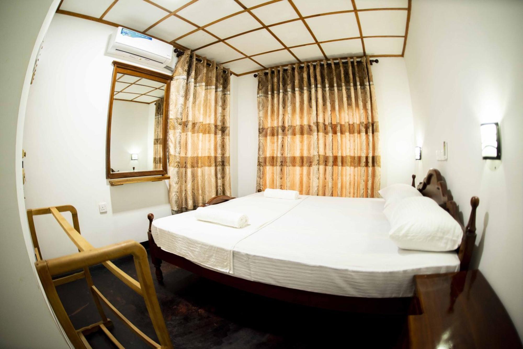 Wildlife Safari House Hotel Udawalawe Kültér fotó