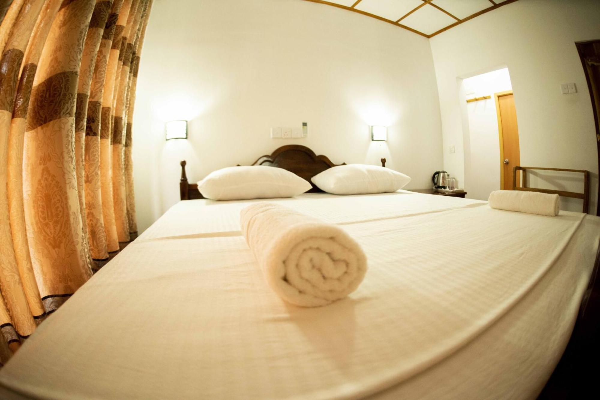 Wildlife Safari House Hotel Udawalawe Kültér fotó